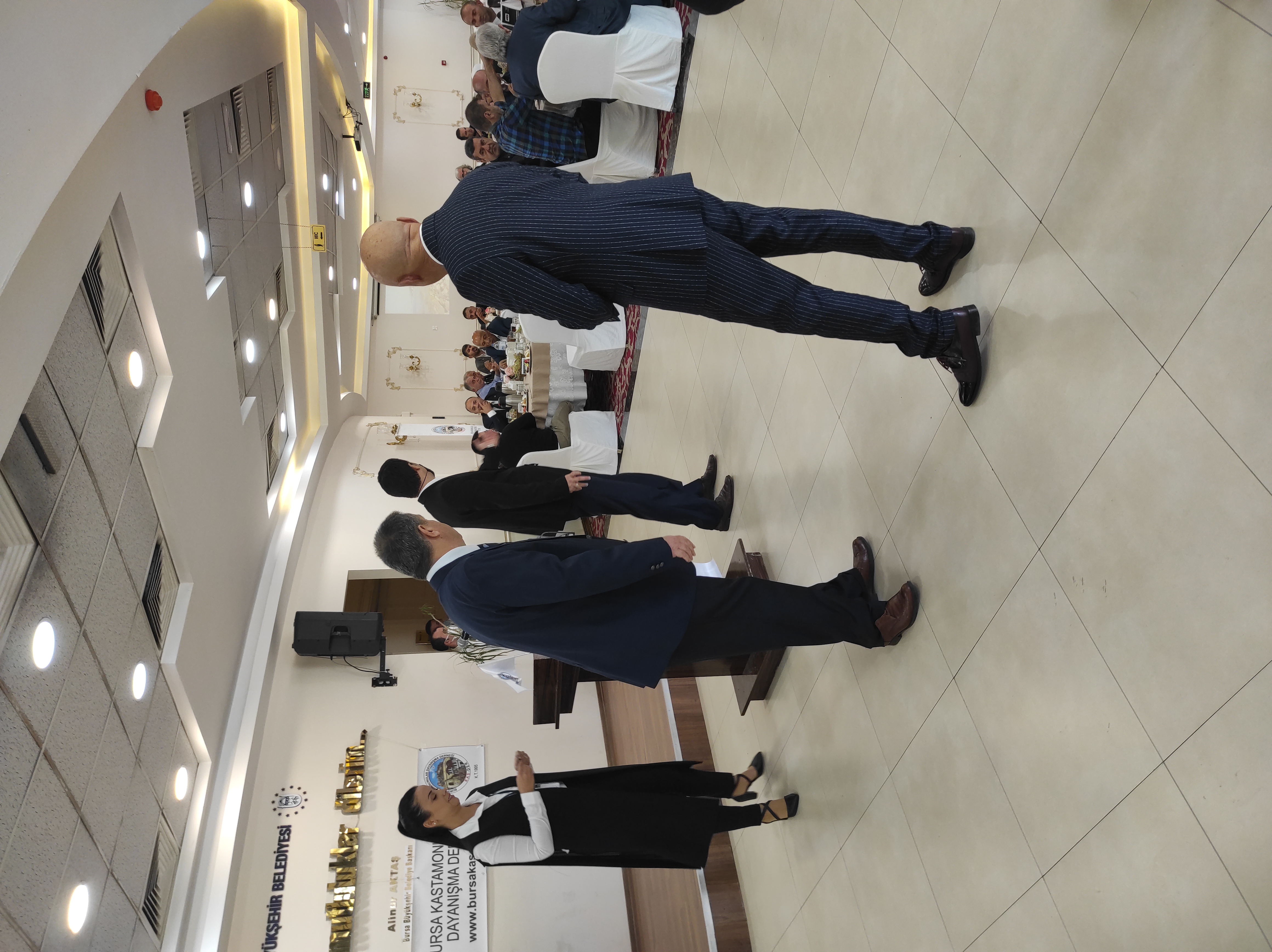 service single image