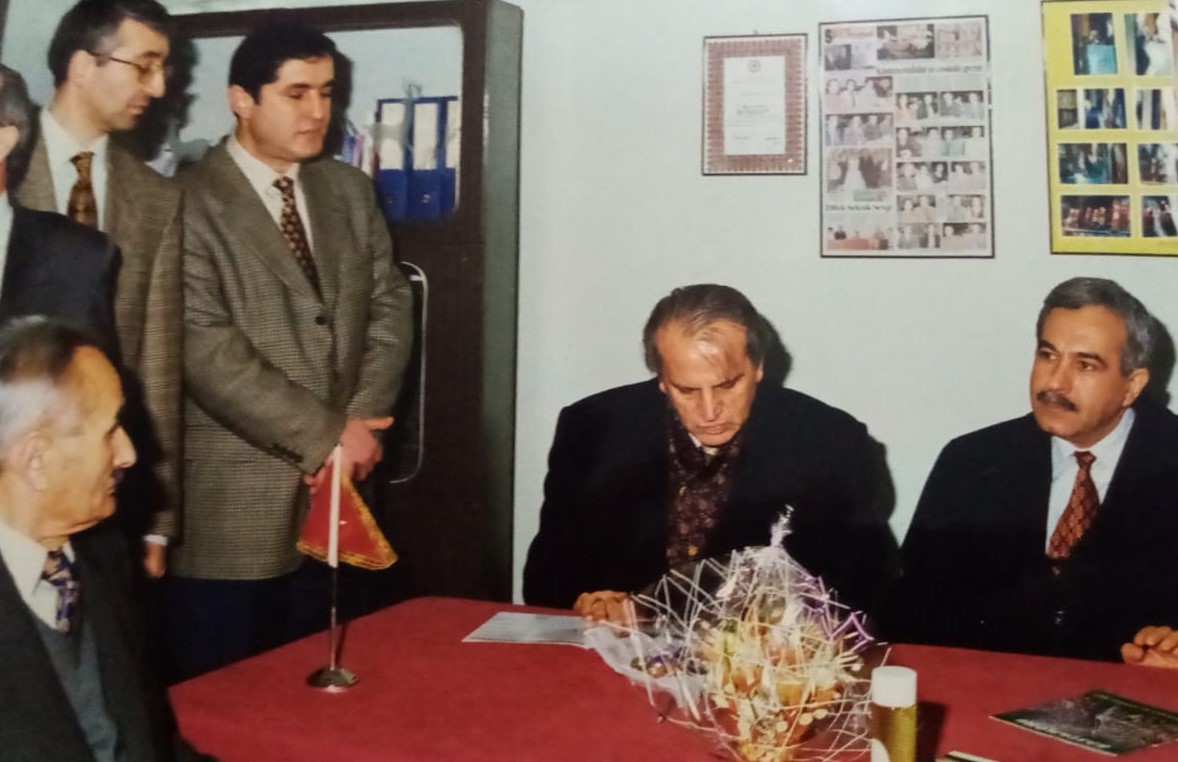 service single image