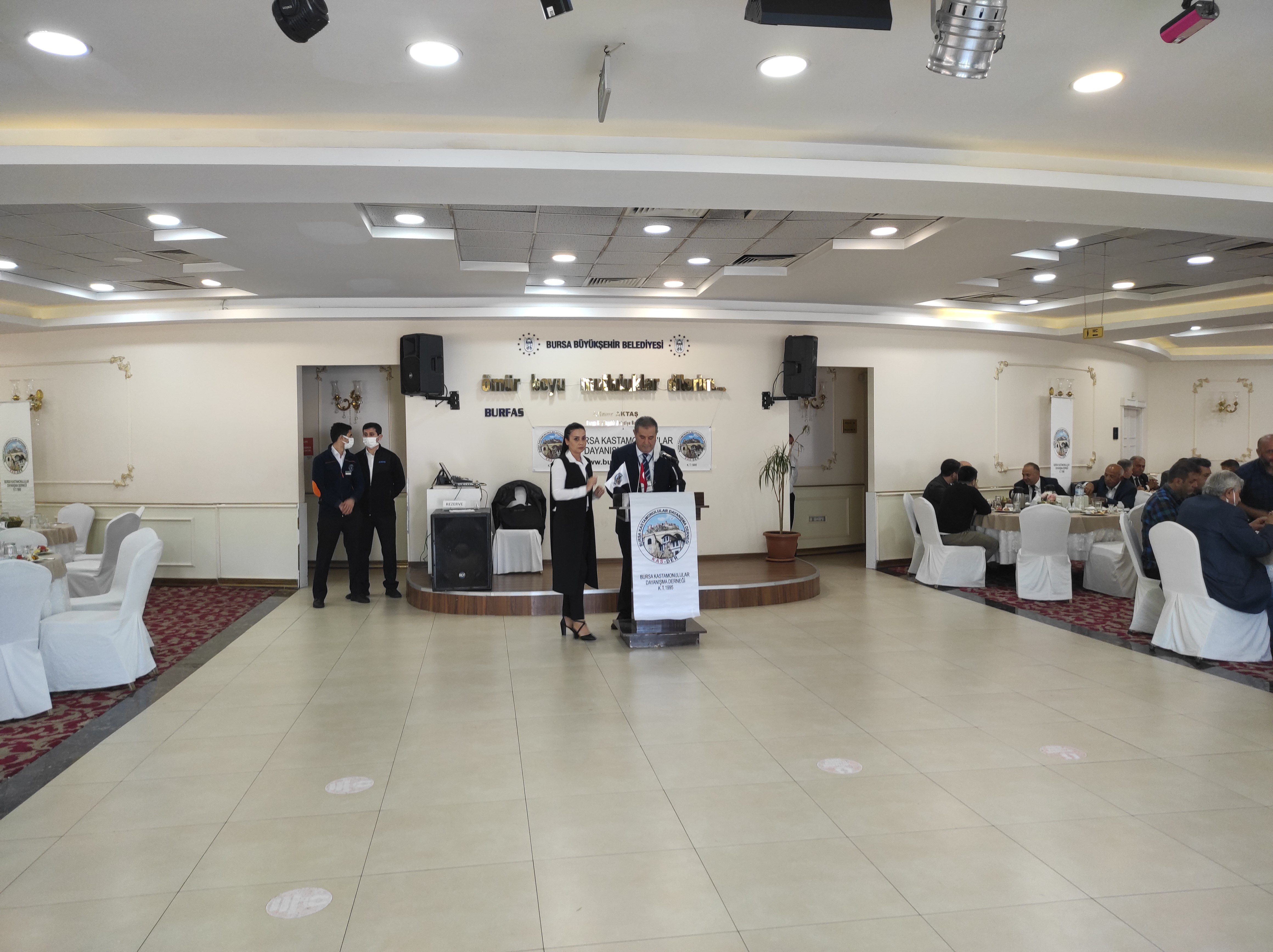 service single image