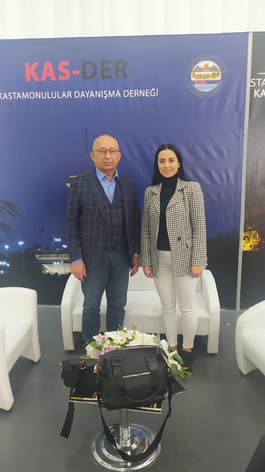 service single image