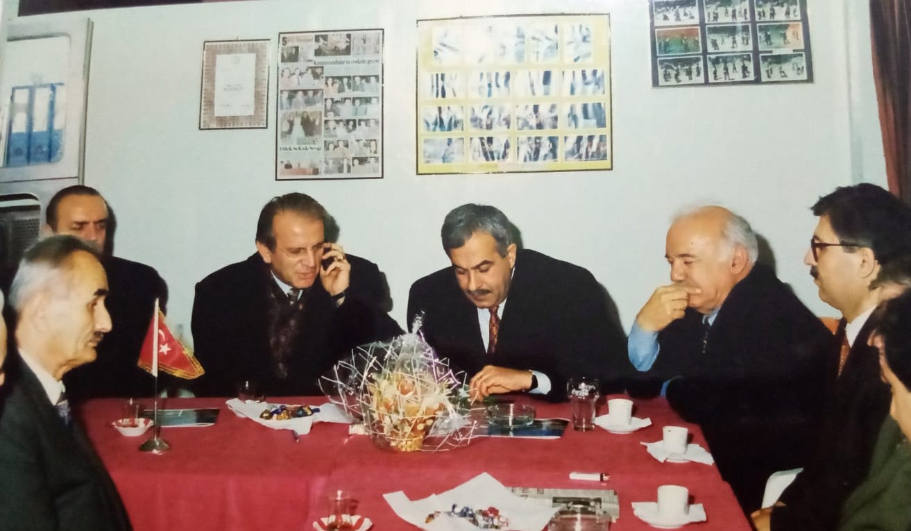 service single image