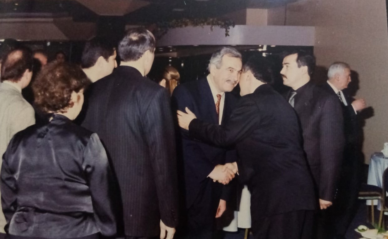 service single image