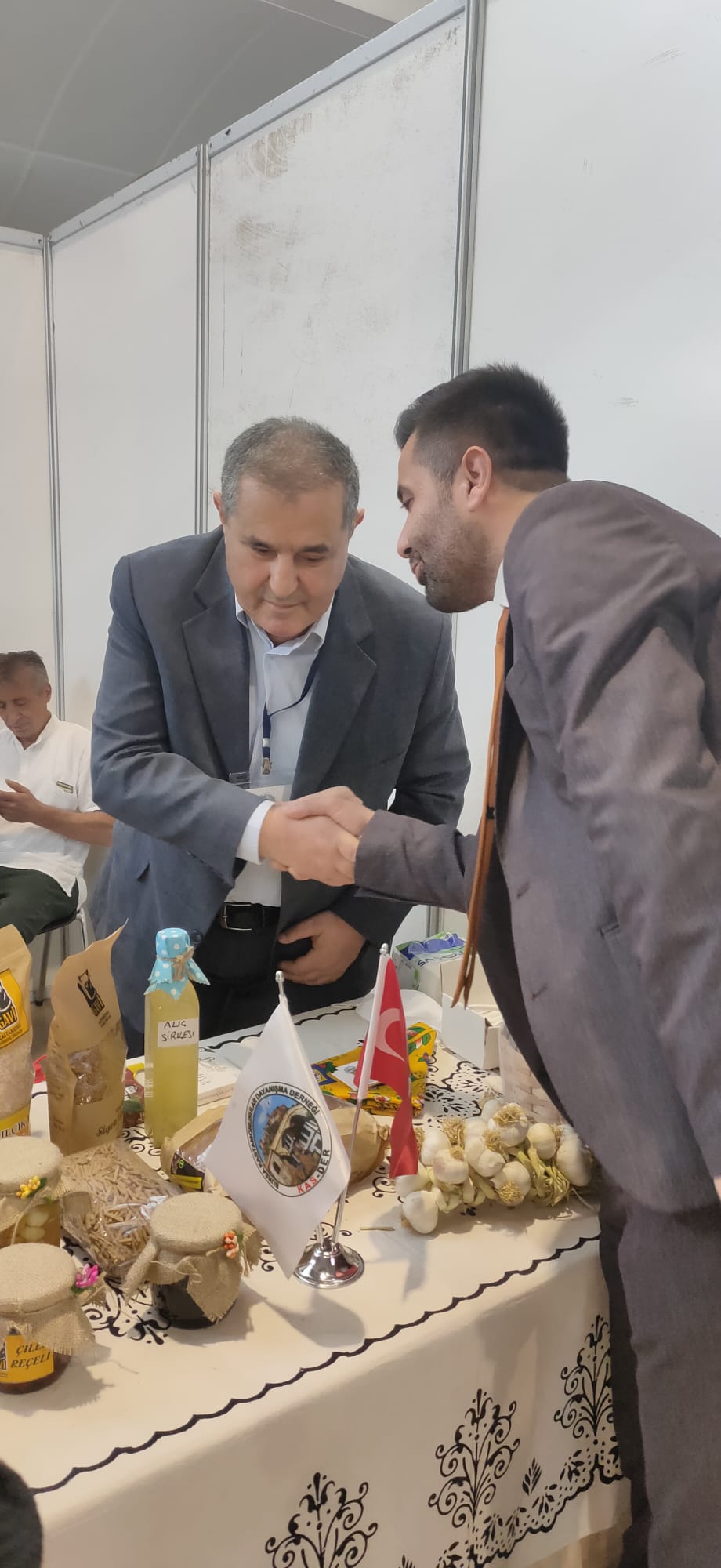 service single image