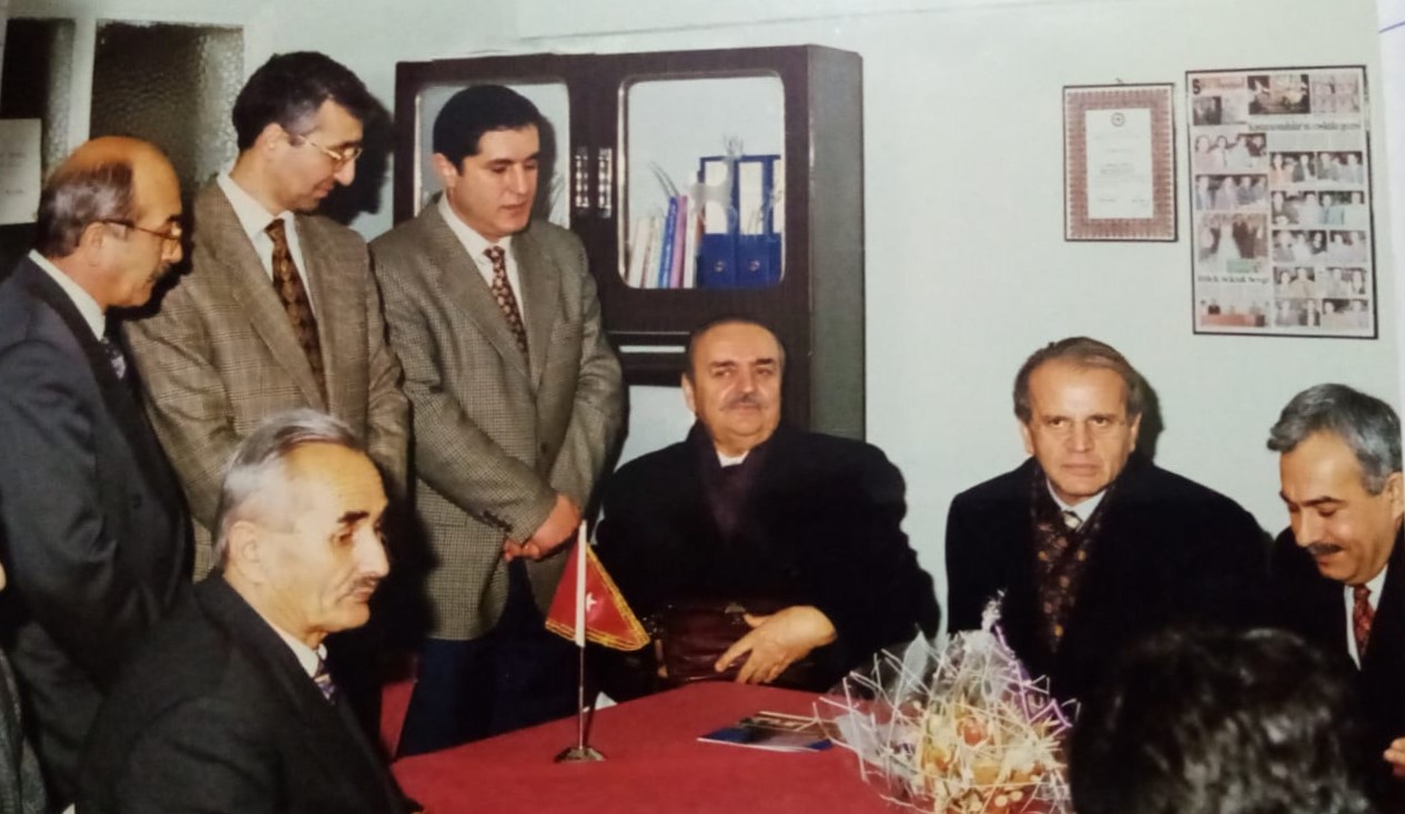 service single image