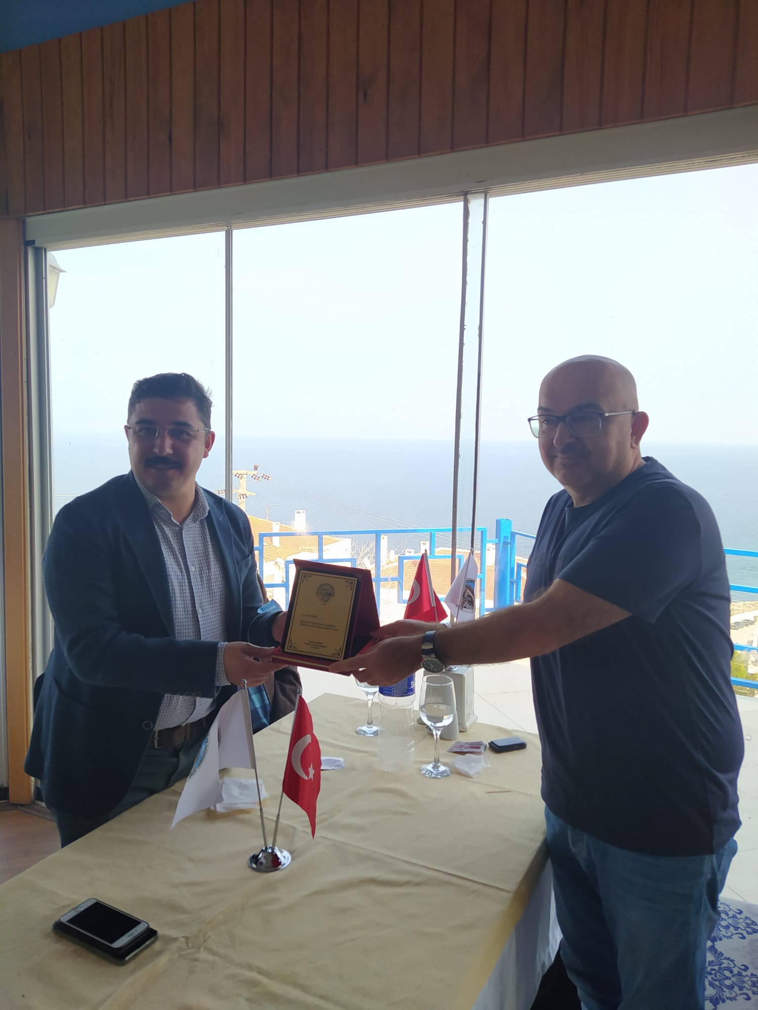 service single image