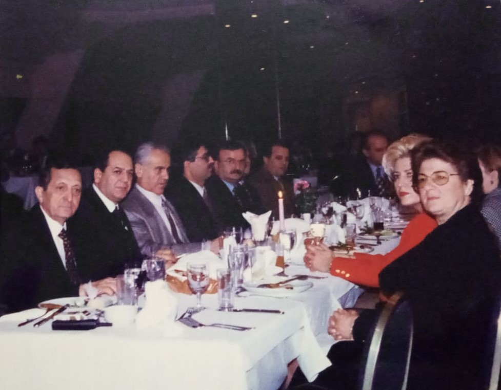 service single image